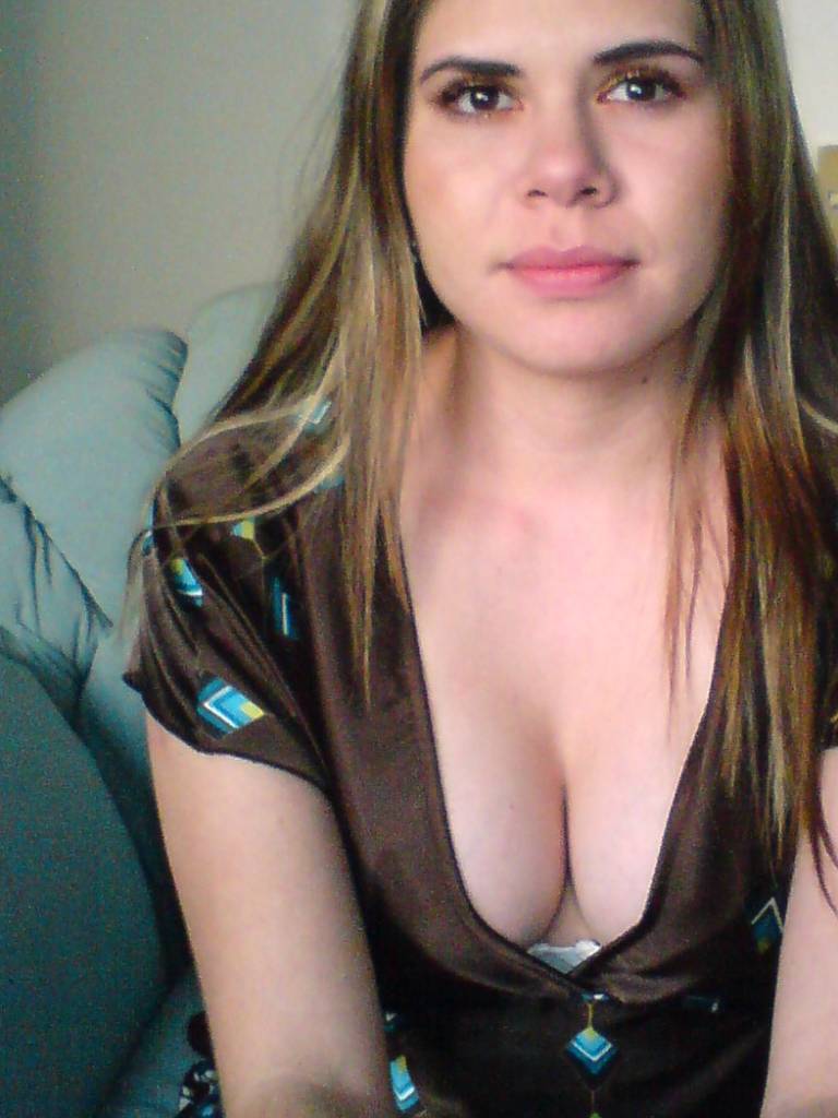 hookup Wilmington Manor
